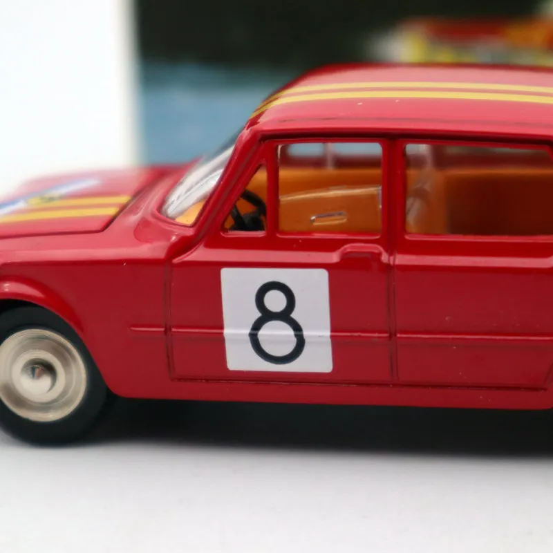 1:43 Atlas Dinky Toys 1401 ALFA ROMEO 1600 TI ралли#8 литье под давлением модели Ограниченная серия Коллекция