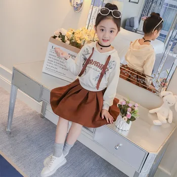 

Spring and Autumn Korean Version of The Big Children and Girls New Letter Print Hooded Shirt + Pleated Princess Skirt Two-piece