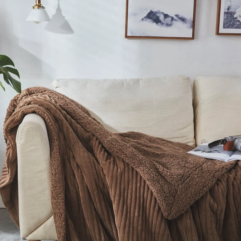 Plush Sherpa Throw Blanket Ultra Soft Super Luxurious Warm Weighted Blanket Luxury Faux Fur Brown Blanket