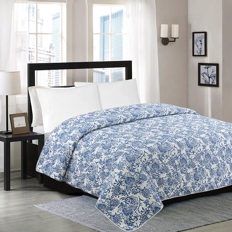 Blue White Porcelain Printed Stitching Cotton Quilt Queen Size Thin Bed Cover Blanket Air
