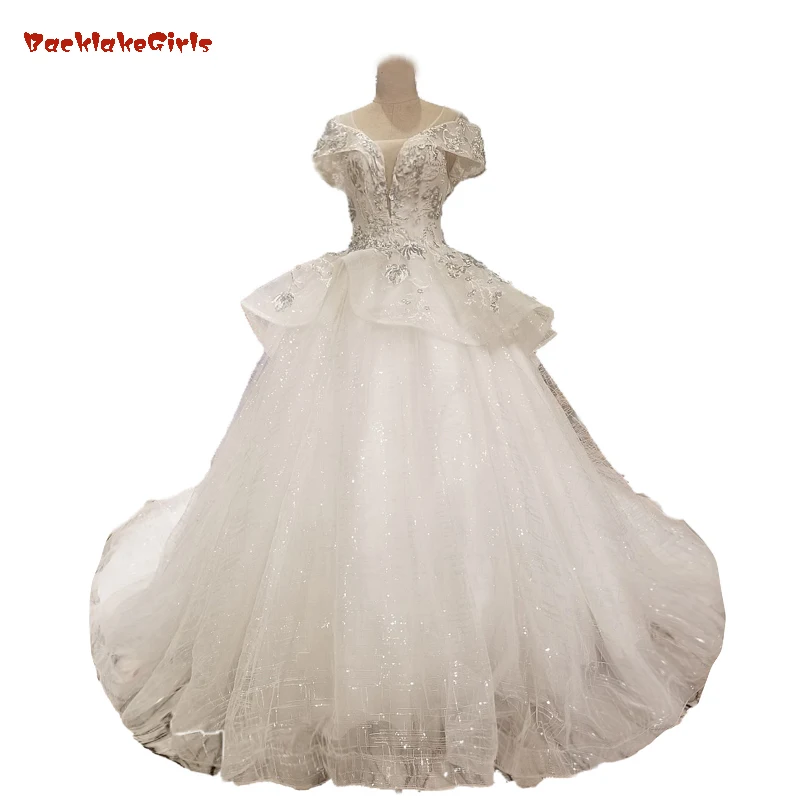 

Fabulous Champagne Wedding Dresses Cheap High Quality 2018 New Style Embroidery Appliques Bridal Formal Dress Maxi Gowns