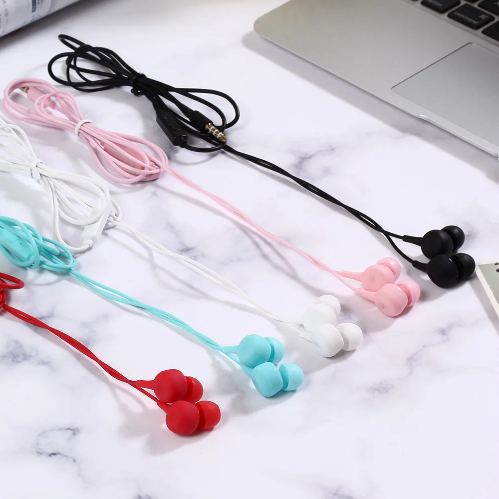 KISSCASE Bass Sound Earphone In-Ear Sport Music Game Earphone with Microphone Wired volume Control Headset For Phone Computer KISSCASE Bass Sound Earphone In-Ear Sport Music Game Earphone with Microphone Wired volume Control Headset For Phone Computer