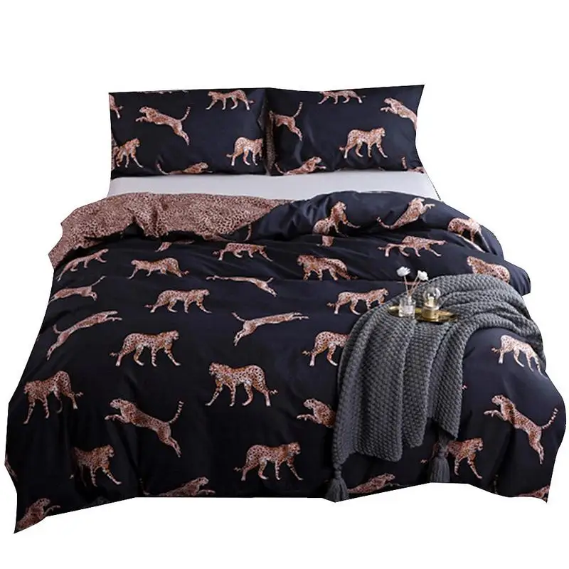 

3PCs Leopard Printed Queen Size Bedding Set Quilt Cover Pillowcases Excellent Wrinkle Resistance And Elasticity Quilt Cover