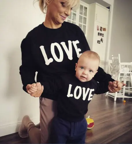 

Hot Family Costume Cotton Letter T-Shirt Love Mother Son Daughter Family Outfit Clothes Black Color