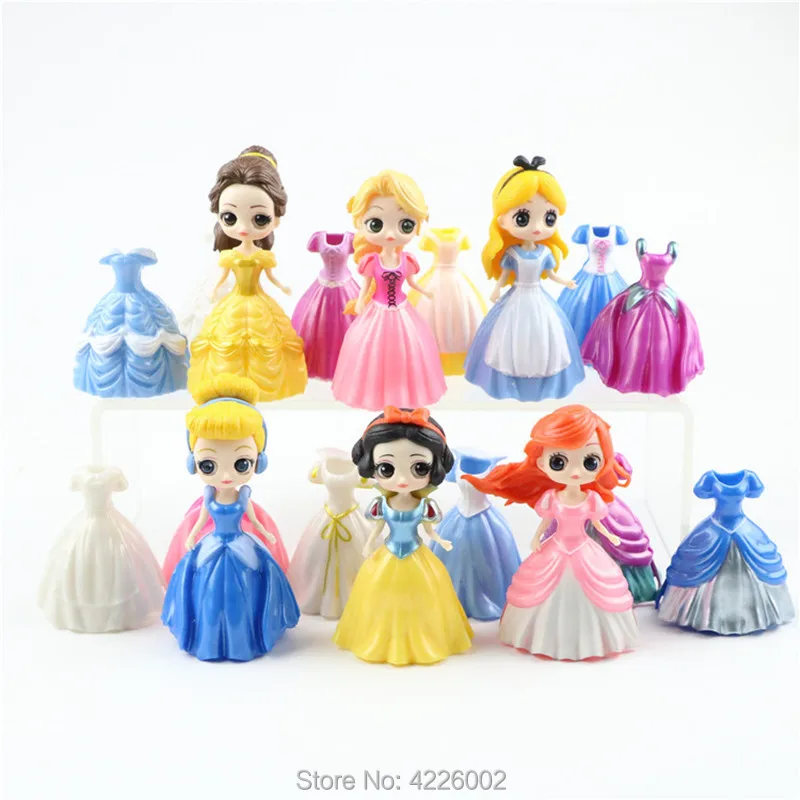 Baratos Clip mágico figuras de princesas Magiclip vestido Qposket enredado Alice ámbar Tiana muñecas Elsa Anna modelo set niños juguetes para niños