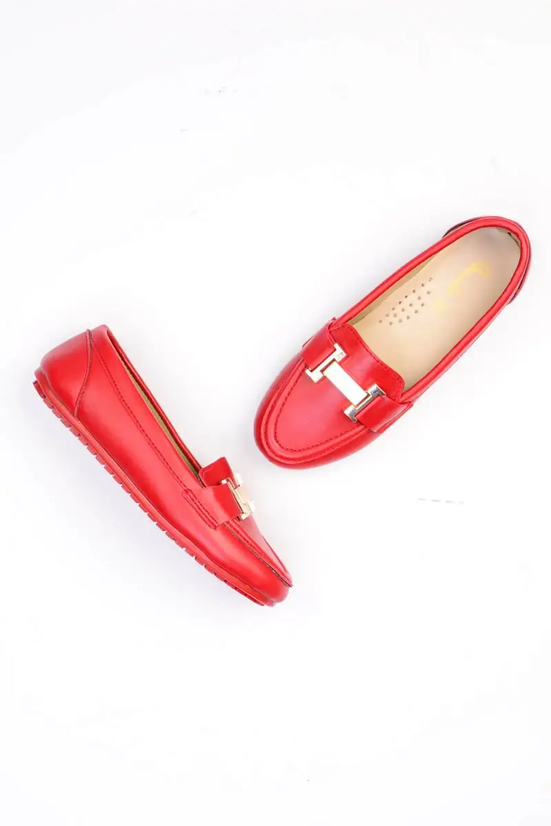 

Bambi Red Women 'S Loafer G0409235009
