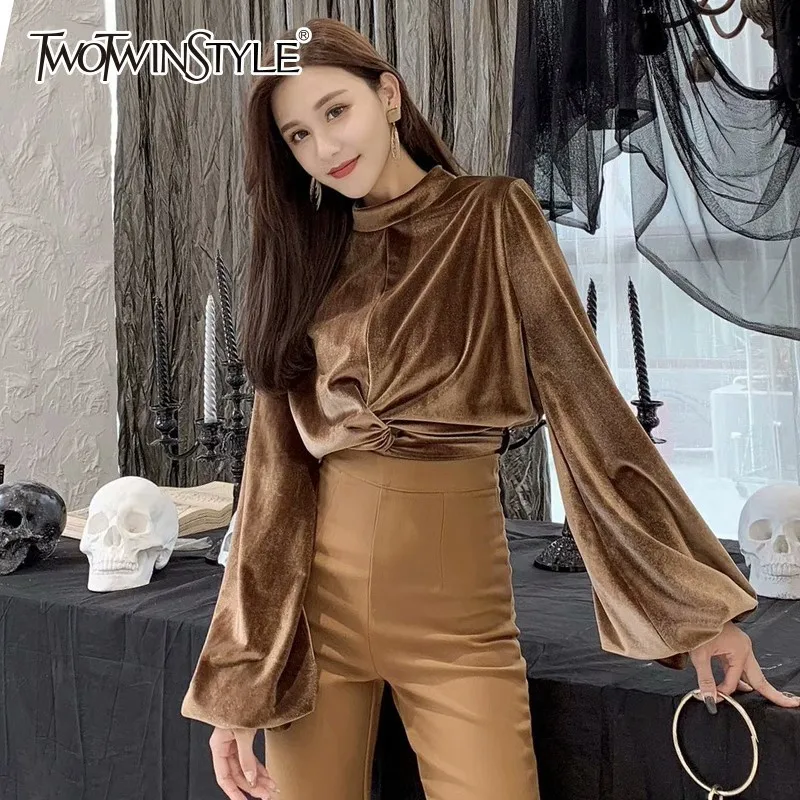 

TWOTWINSTYLE Velvet Women's Shirts Blouse Lantern Long Sleeve Waist Cross Black Crop Tops Female 2019 Autumn Fashion Clothes