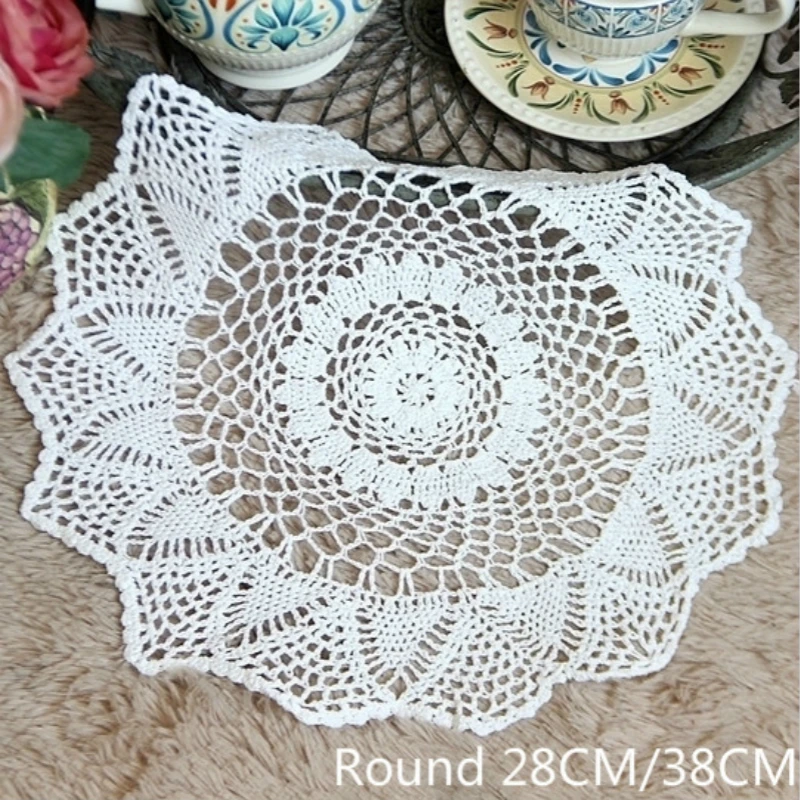 

Round 28/38cm Modern Handmade Crochet Doilies Coaster Placemat Kitchen Gadget For Dining Marriage Christmas Table Decoration Mat