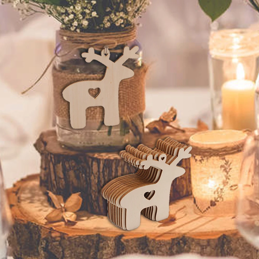 

10pcs Lovely Wooden Heart Deer Shape Decoration Oranments Cutout Slices Hanging Pendants For Christmas Tree DIY Crafting