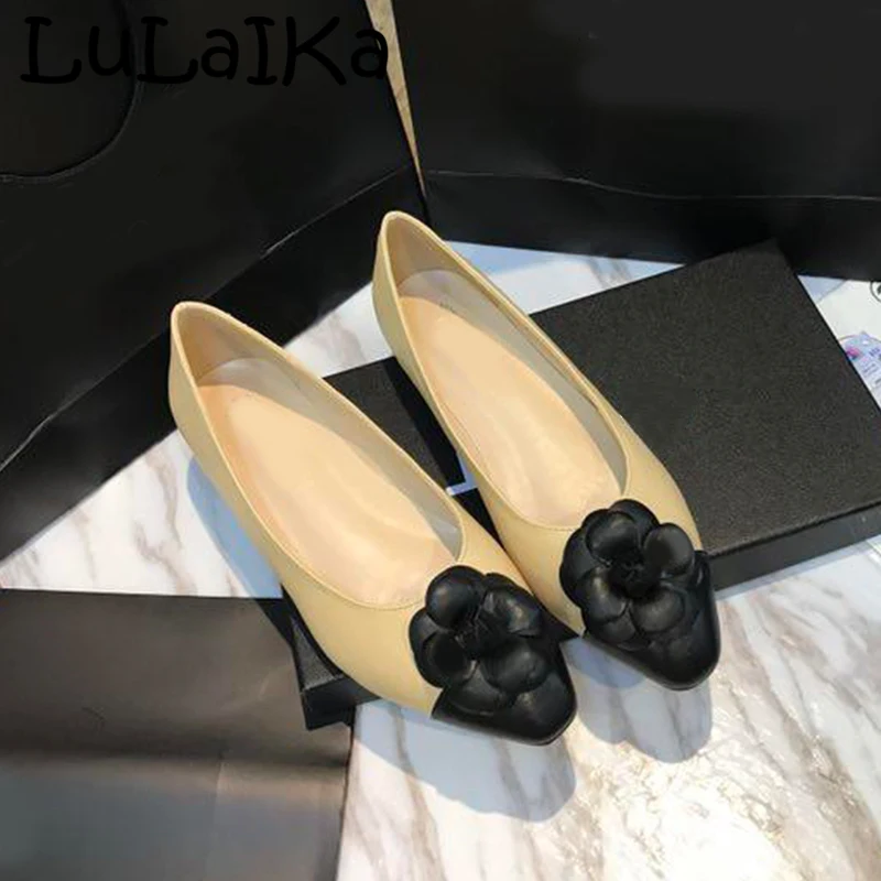 

2019 Summer New Brand Black Pointed Toe Flower Lady Shoes Fashion Solid Color Comfortable Woman Office Flats