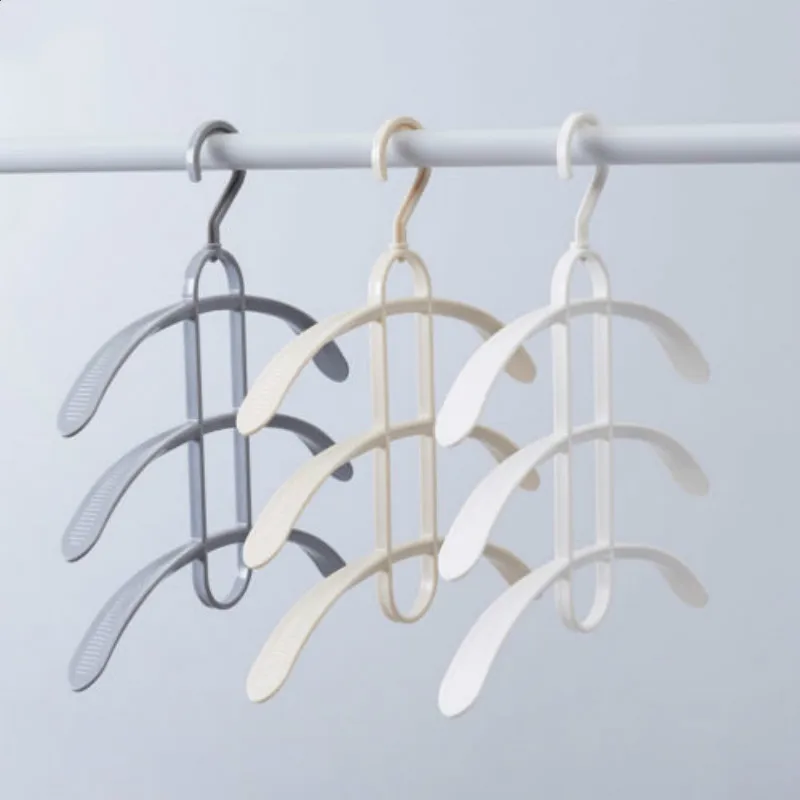 

Creative Anti-slip Multiple Layer Trousers Pants Hanger Closet Rack 3 Layers Pants Closet Belt Holder Rack Saving Space