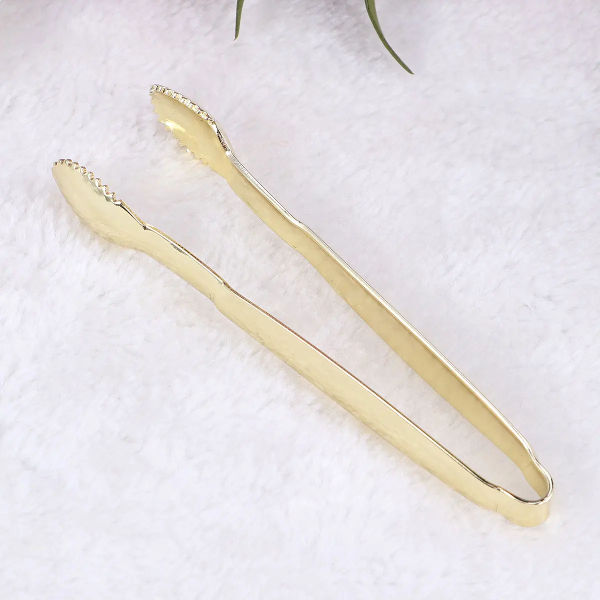 2pcs Gold Plated Mini Serving Tongs Sugar Cube Tongs Stainless Steel Mini Ice Tong Perfect for Tea Party Coffee Bar Supplies