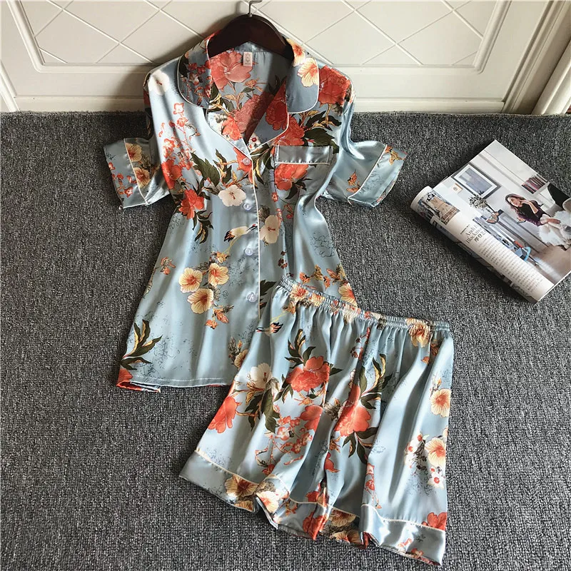 

2019 Summer New Women Silk Pajamas Sets With Shorts Sexy Satin Flower Print Summer Pyjama Nightsuits Pajamas For Women