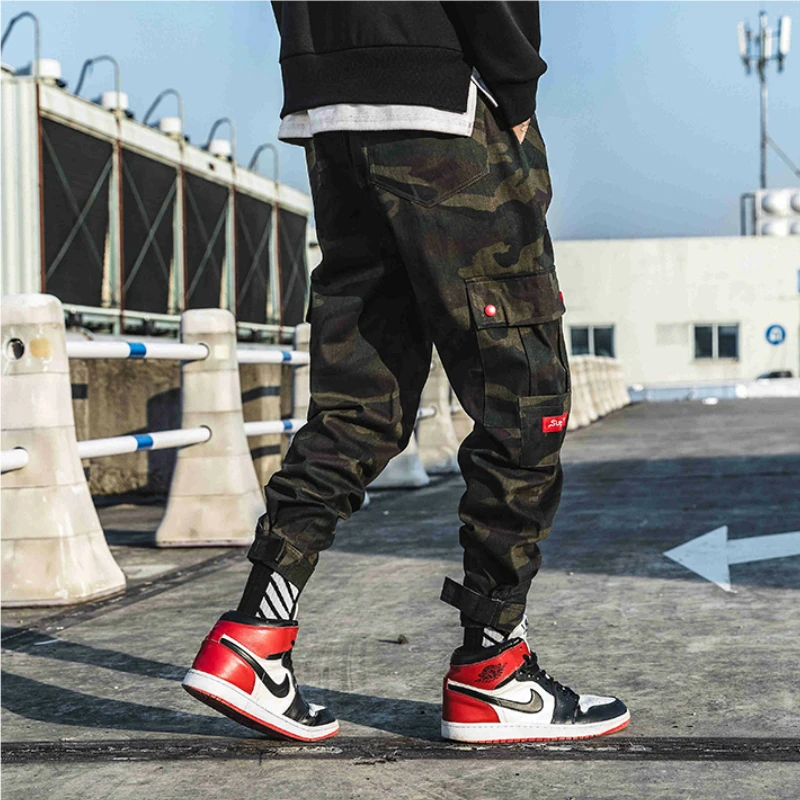 Fashion Casual Cargo Pants Mens Joggers Ankel-Length Camo Pants Mens Pockets Sweatpants Male Korean Pants Hip Hop Track Pants