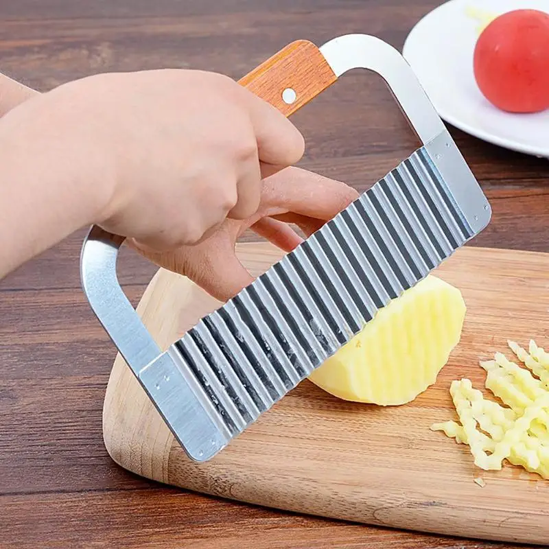 

Cooking Tool Wavy Crinkle Cutter Gadget Vegetable Dough French Fry Slicer Stainless Steel Blade Wooden Handle Chip Chopper Knife