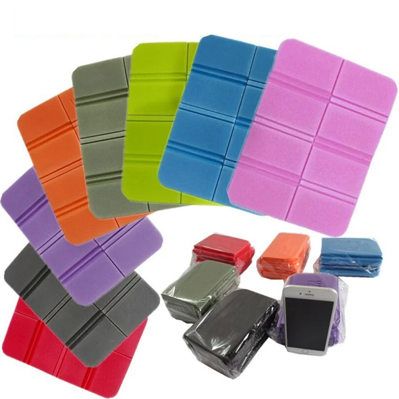 XPE 8 مجلد التخييم حصيرة للطي المحمولة صغيرة وسادة مقاوم للرطوبة للماء منع القذرة سجادة للرحلات الشاطئ سادة