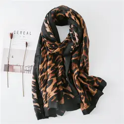 Пятно, Корея Dongdaemun осень и зимний хлопчатобумажный шарф сексуальный большой леопард черный полный ободок толстый двусторонний шаль