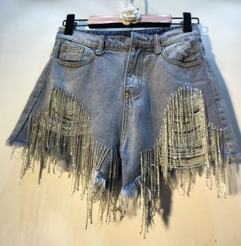 

[EWQ] 2020 Spring Summer 2020 Wear Heavy Tassels Nail Diamond Beads High All-match Thin Waist Cowboy Shorts Women AE32305