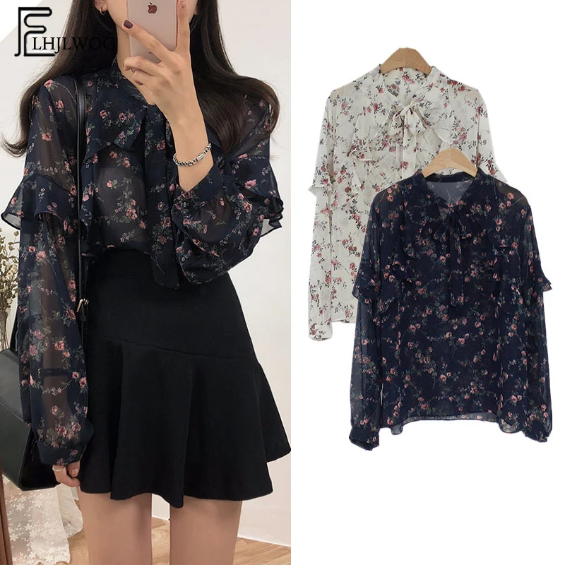 

2019 Spring Basic Shirts Blouses Women Japan Preppy Styel Cute Sweet Girls Black White Floral Printed Ruffled Bow Tie Top Shirt