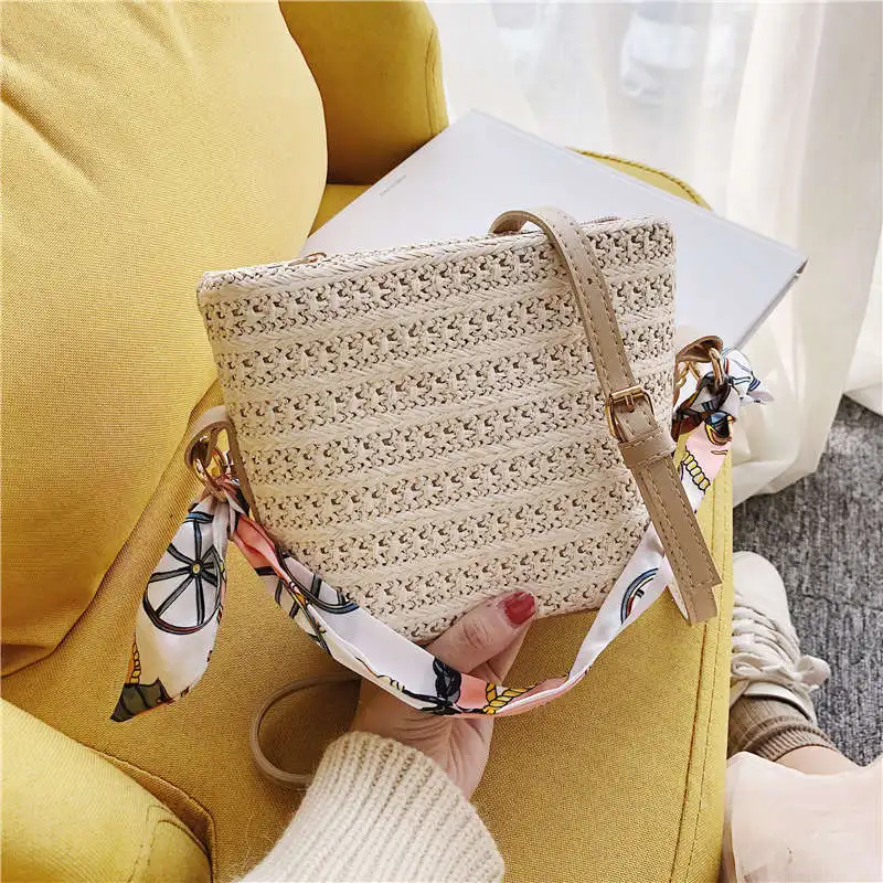 

New Summer Straw Women Bag Hollow Out Vintage Women Rattan Woven Handmade Straps Shoulder Bags 2019 Ladies Crossbody beach Bags