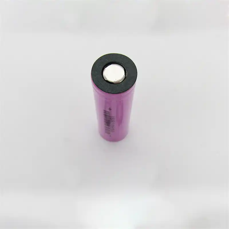 Single 18650 battery cell positive 