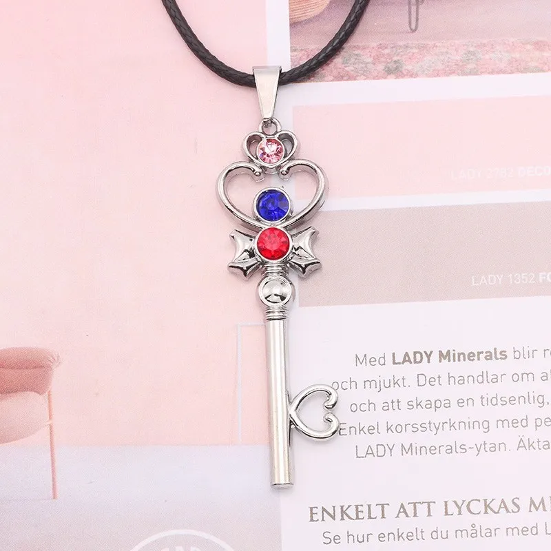 Ожерелье в стиле аниме Sailor Moon модные ювелирные изделия металлические стразы