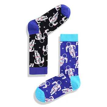 

Men Socks Fashion Happy Cartoon Astronaut Personality Skate Funny Korean Style Kawaii Harajuku Hip Hop Street Female Hosiery
