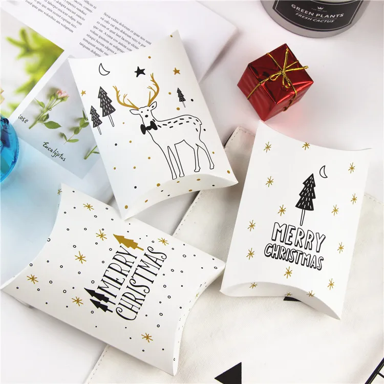 

10pcs Merry Christmas Candy Gift Boxes Xmas Tree Guests Packaging Boxes Gift Bag Christmas Party Favors Kids Gift Decor Pillow