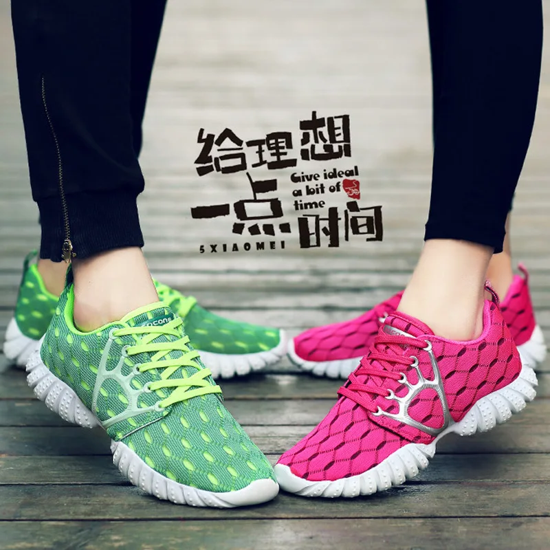 

Lovers Couples Sports Shoes MD Insole Super Durable Light Shock Absorption Sneakers Ventilation Shoes for Men and Women Q7101SHC