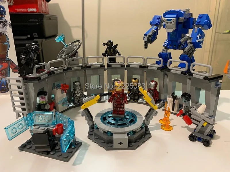 compatible legoinglys Marvel The AVENGERS Endgame Captain Marvel Avengers Ultimate Quinjet Compound Battle building blocks toys