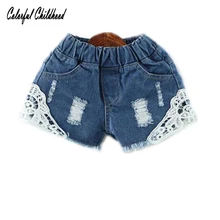 Шорты для маленьких девочек в Корейском стиле модные джинсовые шорты с дырочками и кружевом летние узкие шорты для крупных детей и девочек Costume2-14 для малышей