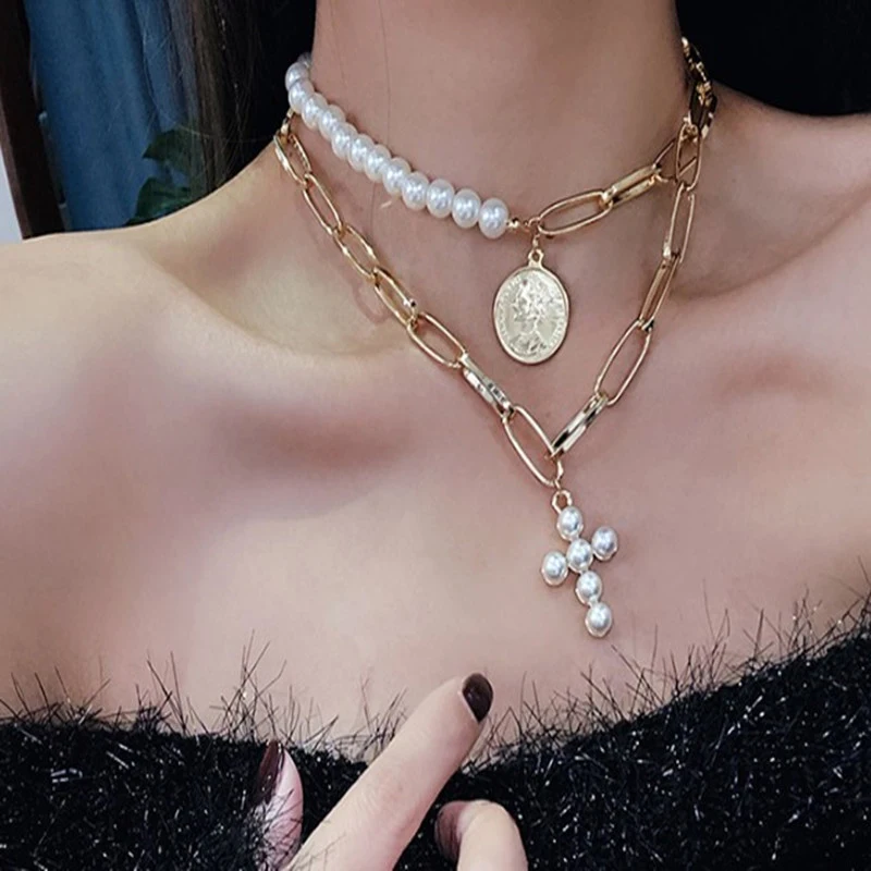 

Luxury Coin Fashion Exquisite Women Cross Gold Color Choker Double Layered Punk Jewelry Necklace Queen Pendant Imitation Pearls