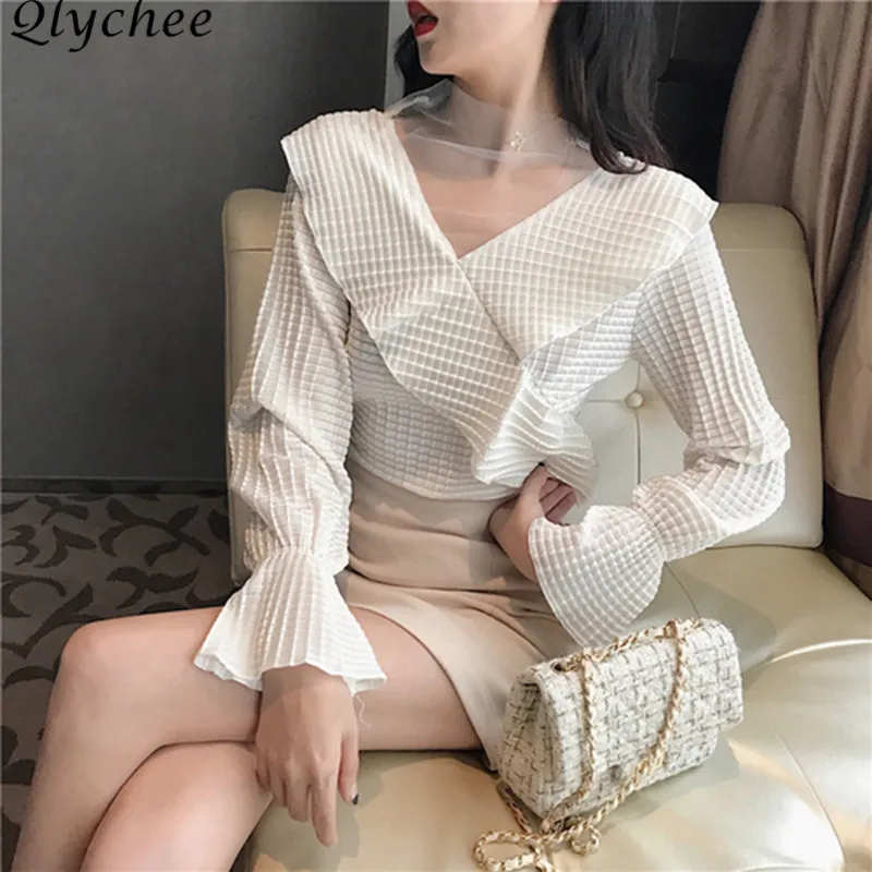 Qlychee лоскутное с длинным Расклешенным рукавом рюшами футболки женские V образным