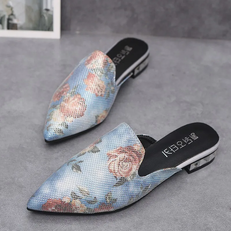 

Luxury Embroidered Flats Mules Lady Slippers Blue Satin Slip On Pointed Toe Women Mules Outdoor Slipper Shoes Woman Slides
