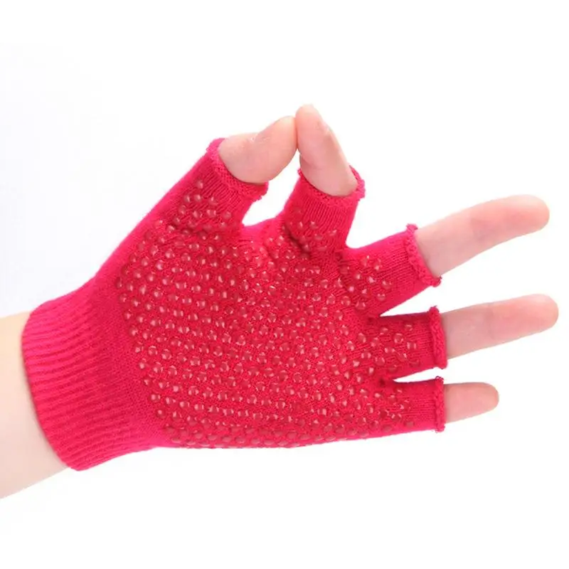 

Non-slip Yoga Wear Gloves Indoor Fitness Half Finger Training Fitness Gloves Breathable Quick Delivery