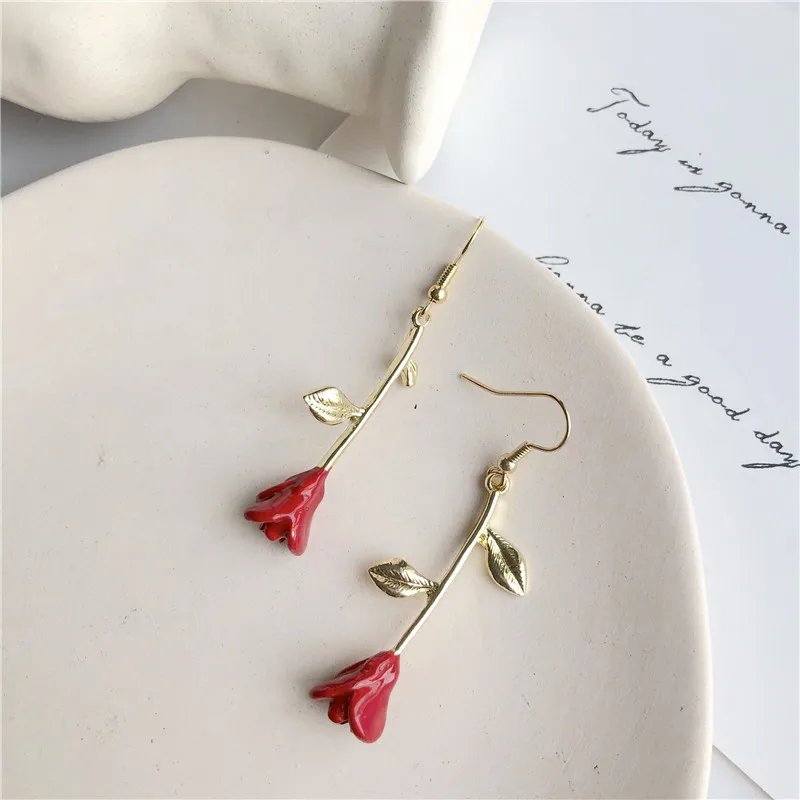 

Female Gold/Rose Gold Red Color Metal Rose Flowers Stud Earrings For Woman Romantic Delicate Rose Earrings Wholesale