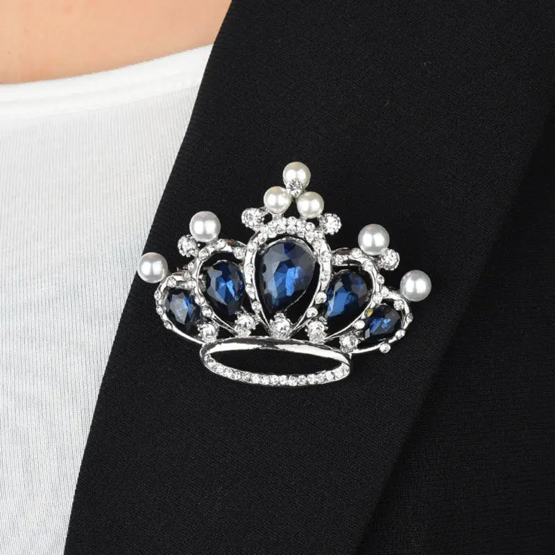 

Women's Delicate Crystal Rhinestone Crown Collar Brooch Pin Fashion Jewelry Gift Luxurious grace Popular personality Brooch