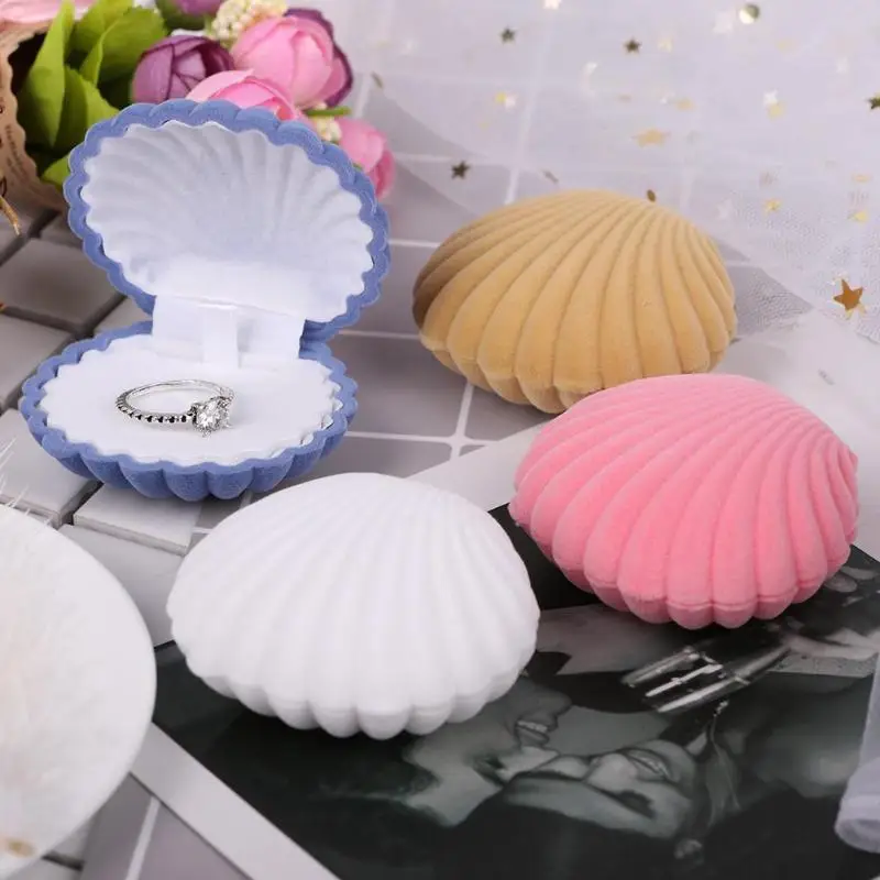 

Lovely Women Candy Color Shell Shape Ring Box Jewelry Necklace Earrings Ring Velvet Gift Case Marriage Ring Storage Box