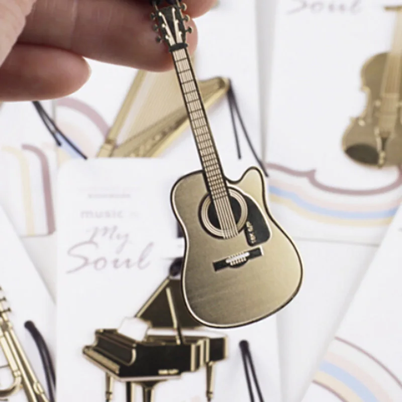 1 шт.. милые золотые металлические закладки для книг Kawaii Piano Guitar Trumpet Designs Book marks