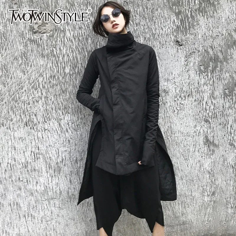 Женская Асимметричная куртка TWOTWINSTYLE зимняя с длинным рукавом и