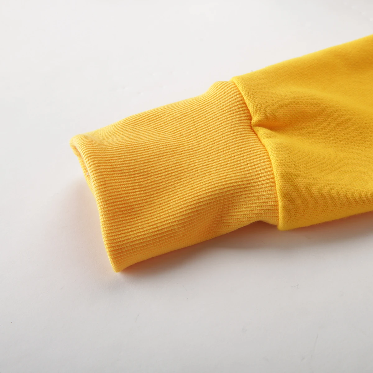 HDY Haoduoyi 2018 Contrast Stitching Loose Round Neck Pullover Sweater Winter Autumn Warm Fashion New Arrival Tops  For Female