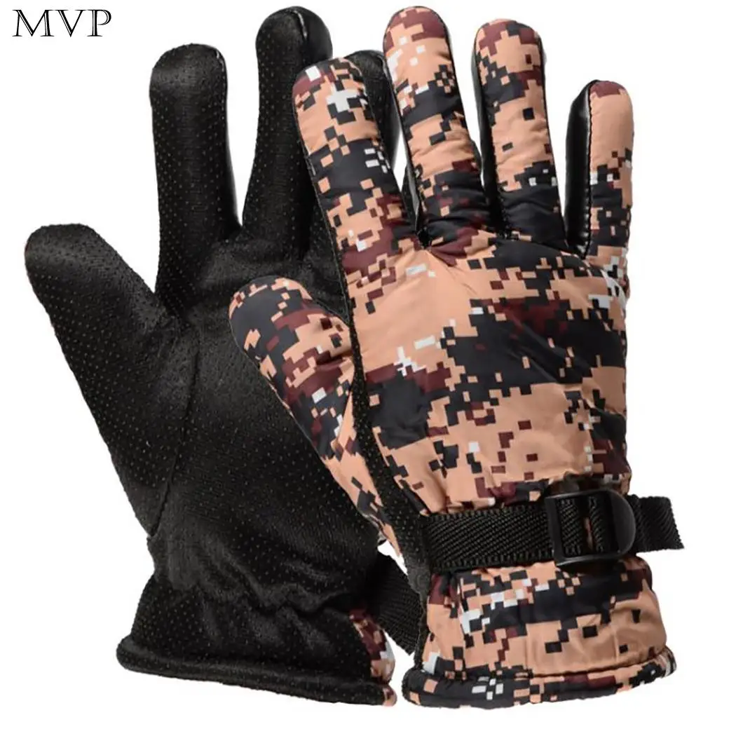 

Men Outdoor Riding Gloves Winter Warm Non-slip Casual Camouflage Adjustment Buckle Full-finger Gloves