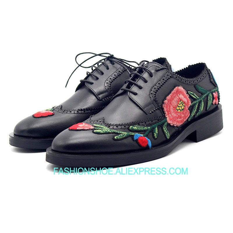 

Embroidery Print Formal Suit Shoes Lace Genuine leather Flat Men's Business Shoes