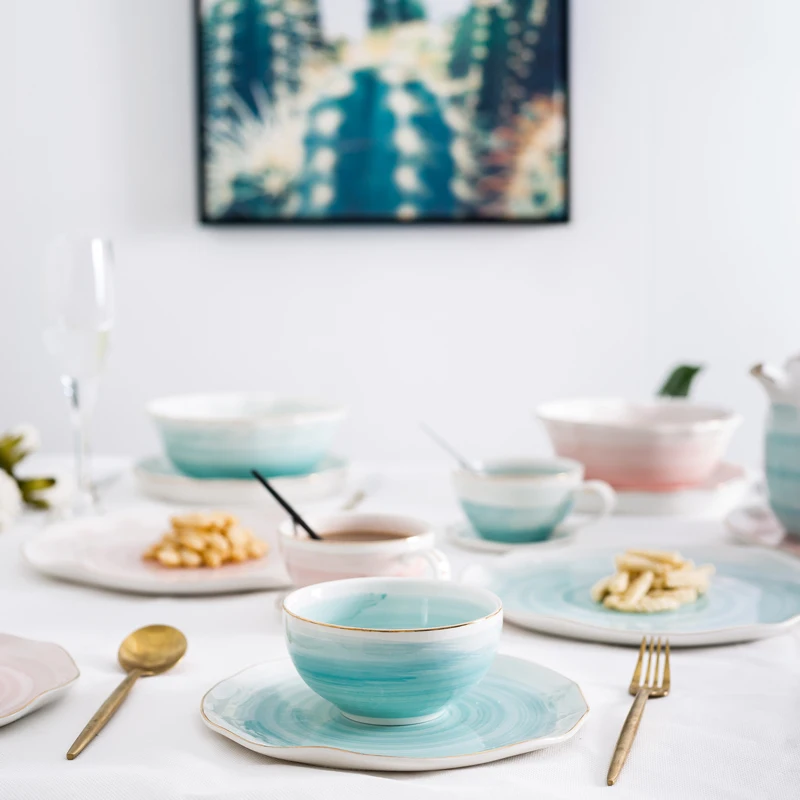 Розовая и синяя Золотая керамическая посуда фарфоровая тарелка кофейная кружка чашка миска чайник блюдо стол элегантные вечерние украшения для ужина набор