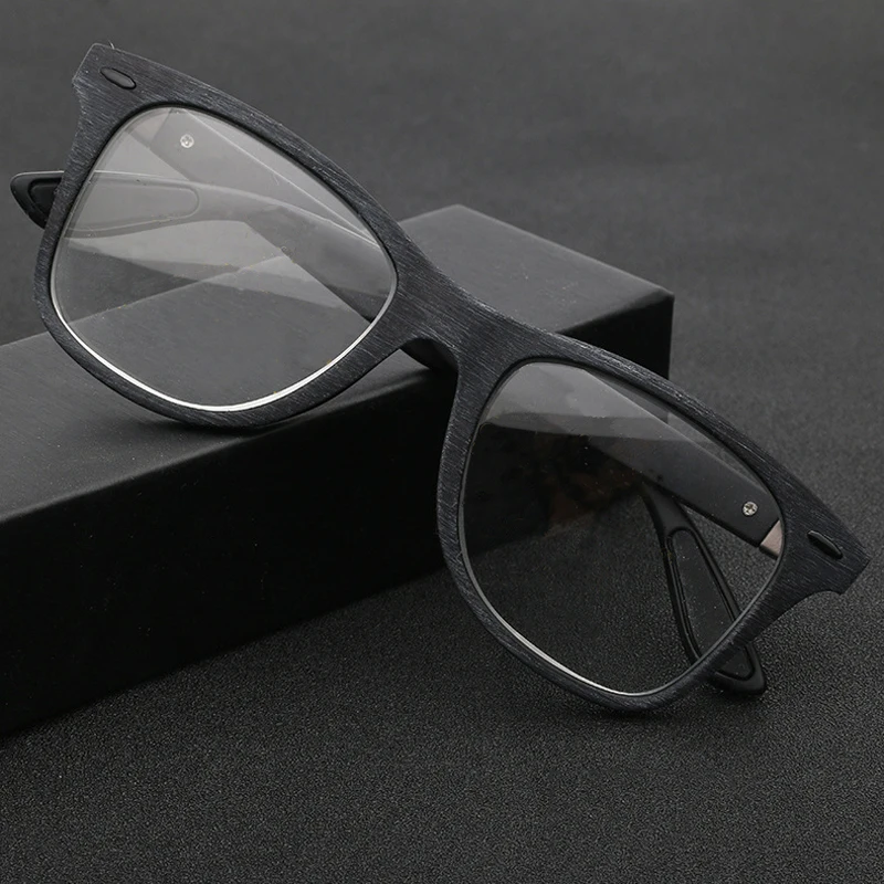 Zilead Retor gafas de lectura de imitación de madera para mujeres y hombres gafas de presbicia de radiación para + 1,0 + 1,5 + 2,0 + 2,5 + 3,0 + 3,5 + 4,0 Unisex Zilead Retor gafas de lectura de imitación de madera para mujeres y hombres gafas de presbicia de radiación para + 1,0 + 1,5 + 2,0 + 2,5 + 3,0 + 3,5 + 4,0 Unisex