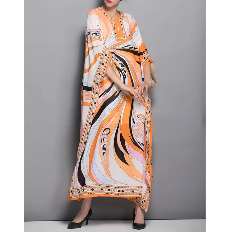 

spring runway 2019 dress abstract pattern print bohemehian plus size dresses o-neck bat sleeve side slit luxury maxi dress