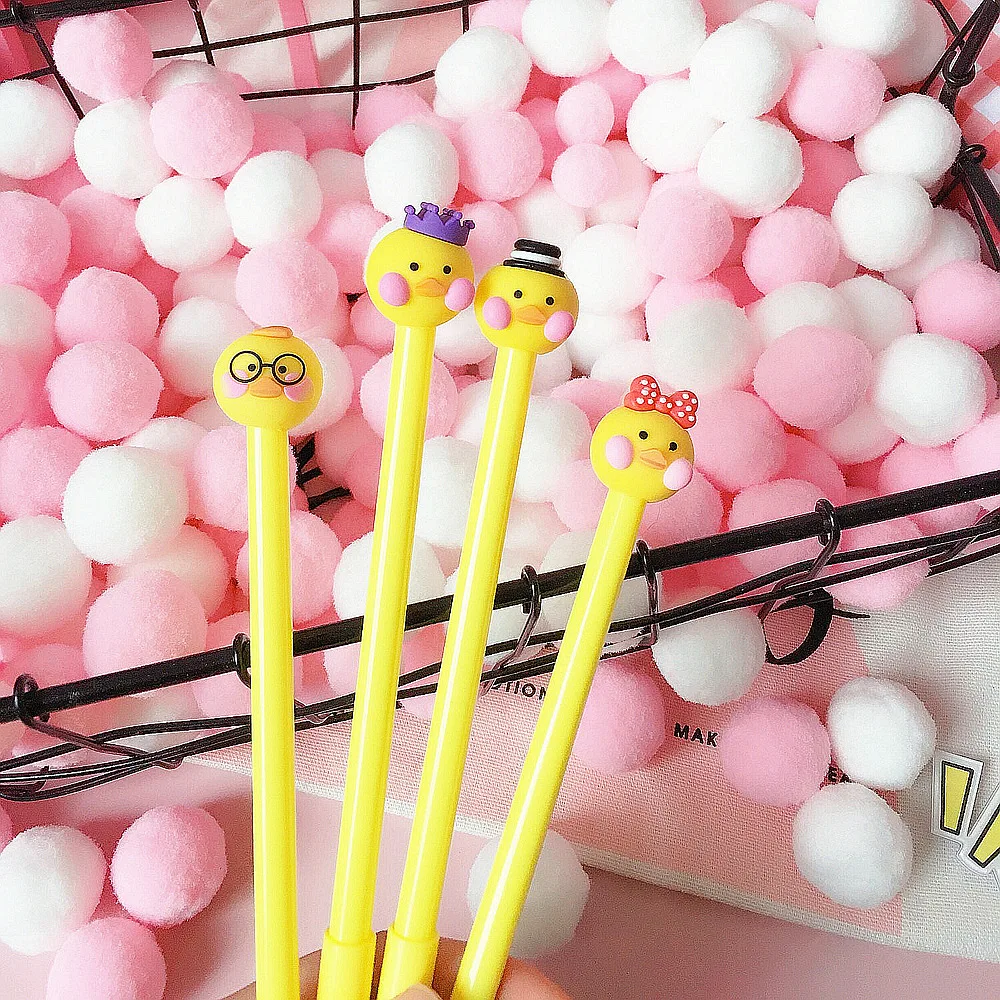 

1pcs Korea Cartoon Gel Pen 0.35mm Yellow Little Duck Gel Pen Blush/Bow/glasses Duck Pen Office Stationery for students