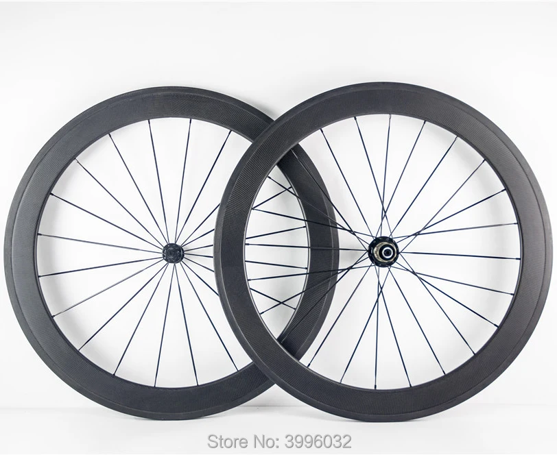 Brand New 700C 60mm clincher rims Road bike glossy 3K full carbon fibre