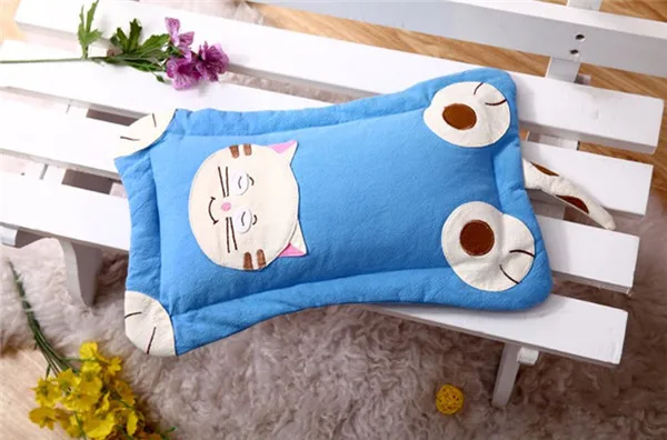 Open Mouth Cat Pillow Case small - blue