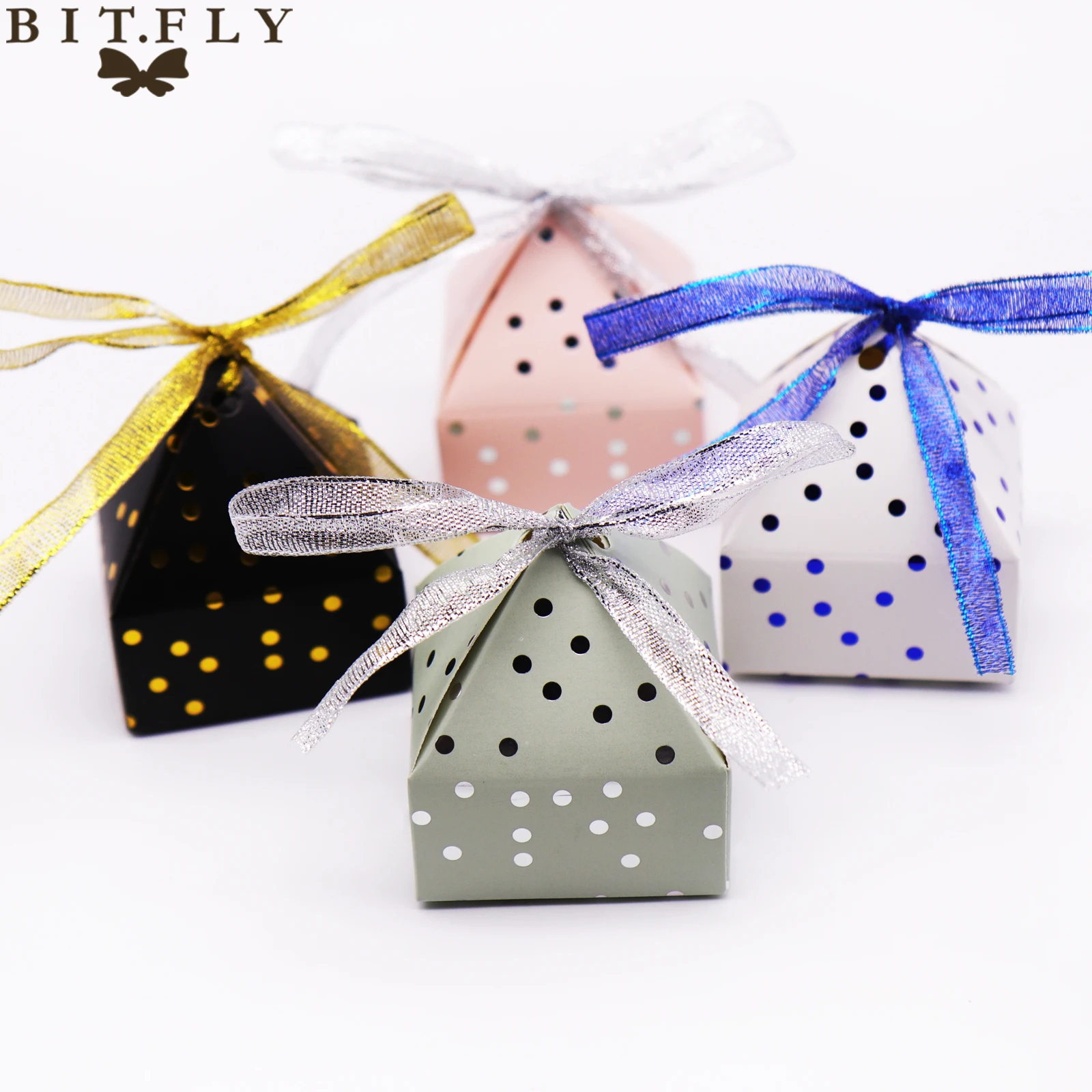 BIT.FLY (6x6x7 5 см) новый в бронзовый горошек Бумага коробка конфет Золото/Щепка Фольга